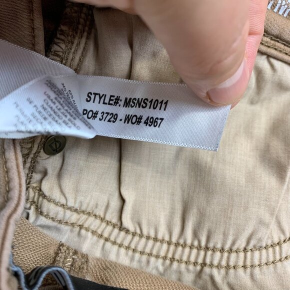 DU/ER Mens Shorts 32 Beige Tan N2X No Sweat Slim Fit 10" Inseam Stretch Comfort - Picture 9 of 10